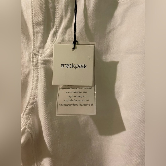 Sneak Peek white distressed jeans size 11 NWT - Picture 2 of 9